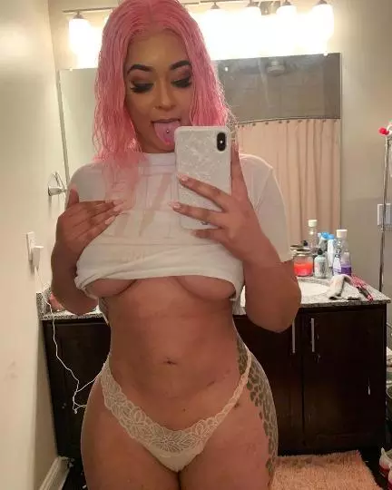 Young and Sexy Beauty Queen????curvyy Ass and Clean Pussy????????