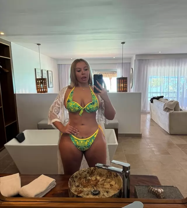 READY AND AVAILABLE FOR FULL BODY Satisfaction IN call and outcall No Deposit