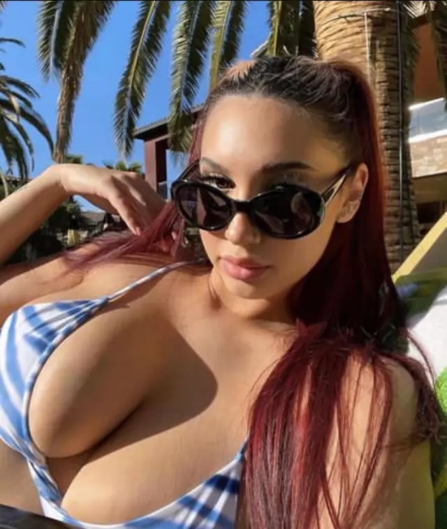 Hi love, I offer dripping wet sex and yummy massage, Im available for both incall and outcall and I have a car to come t