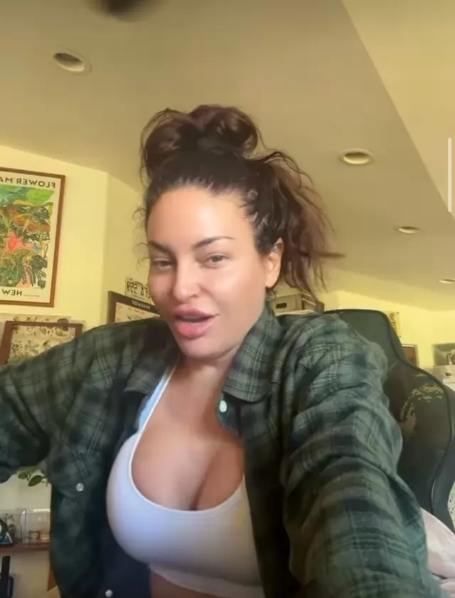 Professional Sex hooker and massage therapist with happy ending 