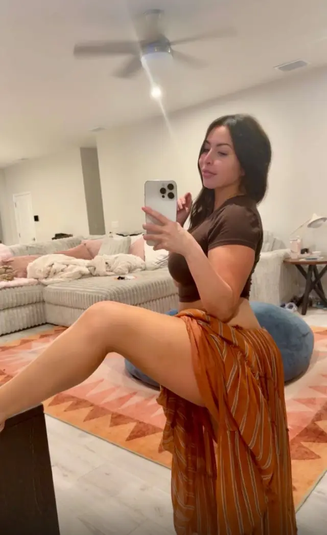 TEXT ME 3053396387 FOR AFFORDABLE RATE HOT SEXY GIRL READY FOR YOU