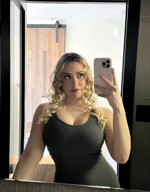 Erotic pussysexy juicy and most wanted chic full service 