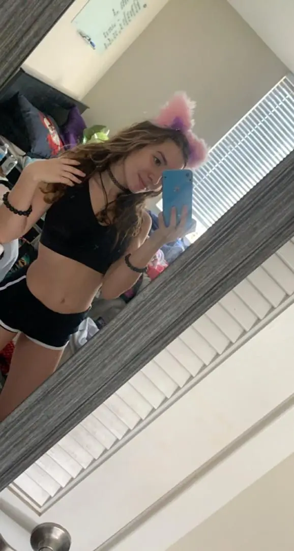 Im available for an amazing time and good moment need company to make you feel good hit me up and let recreate your sexu