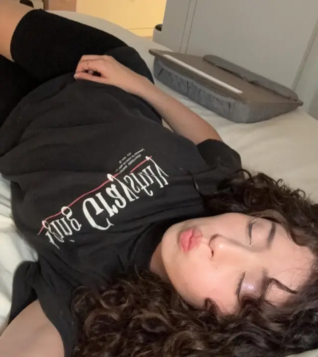  A gorgeous playmate..Im available for any styles ...Available bellow services. Bare  Protected QvBbbj Car date massage 