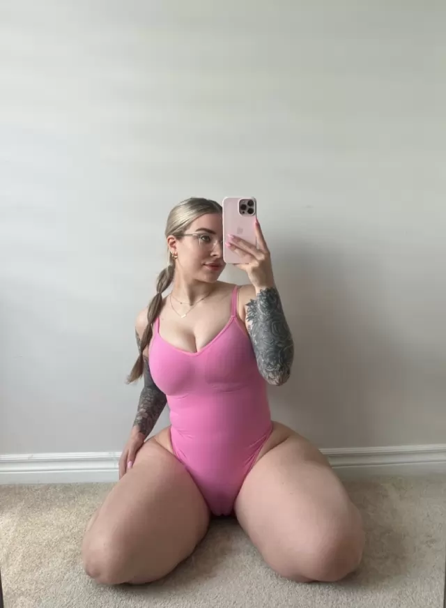 Available for Incall and outcall for good S and Massage 