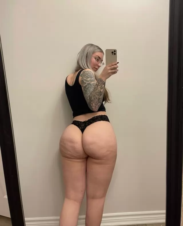 Available for Incall and outcall for good s and massage 