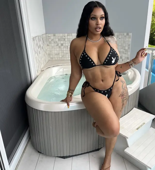 Its weekend , looking to have fun