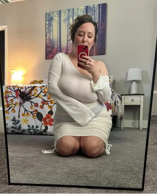 My name is Jane Im a professional escort and massage therapist hot  sexy naughty  lady available for hookup my service h