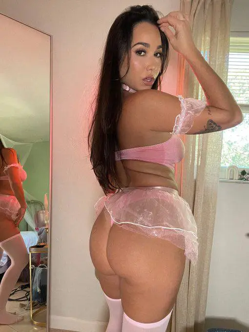 Hi Im Tiki, Im available for realtime fun.Not for FREE. Serious minds only . No games please.