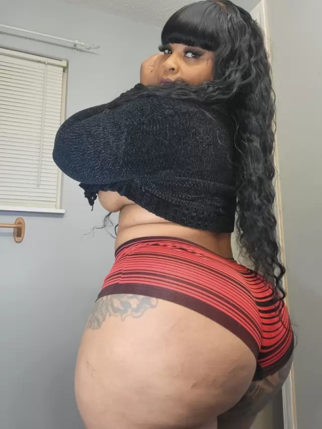 Available for fun dm for hot content of me playing with my pussy cheap and long enough for you to enjoy, book me down