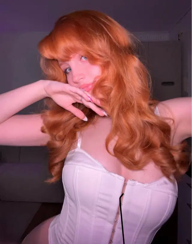 TEXT ME 8133208489 FOR AFFORDABLE RATE HOT SEXY GIRL READY