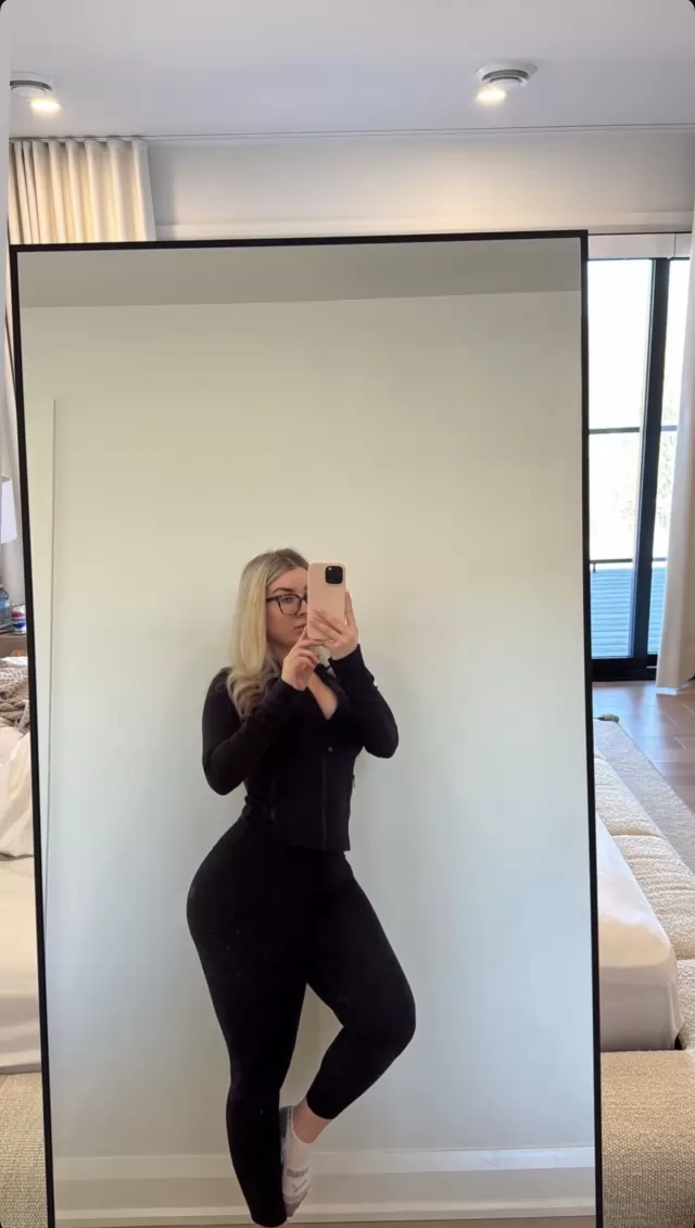 Im available for body massage and happy ending hmu 573218xxxx or rosedavie44gmail.com