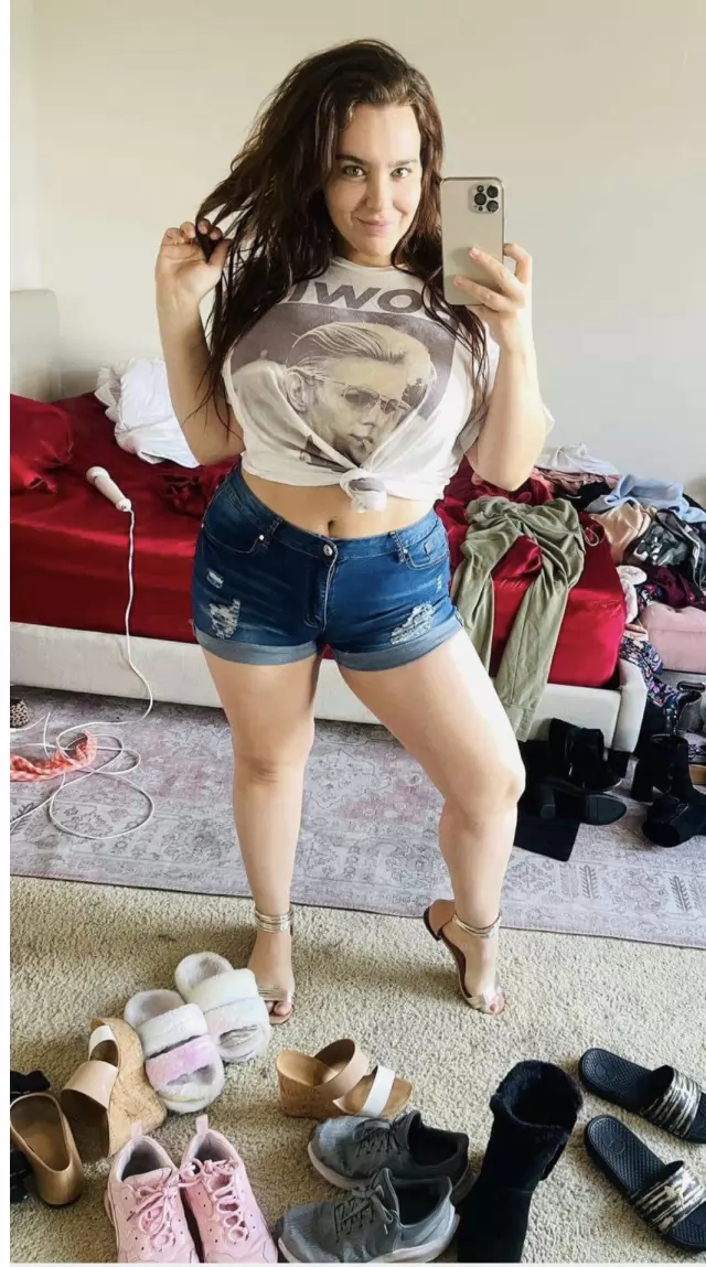 Im available for sex fun and body massage telegram kellybrown699