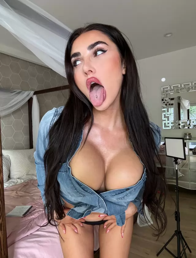 Im available for sex fun and body massage