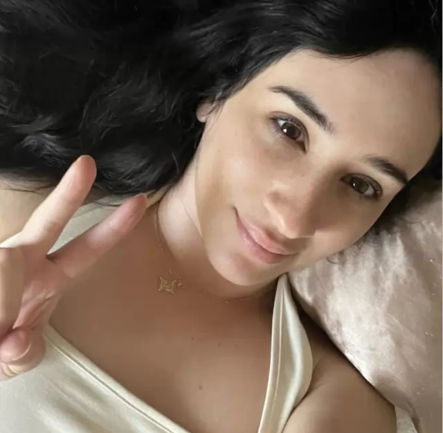 Best hottest in town juicy sexy Erotic, Hey guys its Rachel Im available now and to have some fun