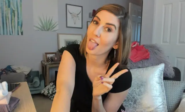 Hottest girl in town 