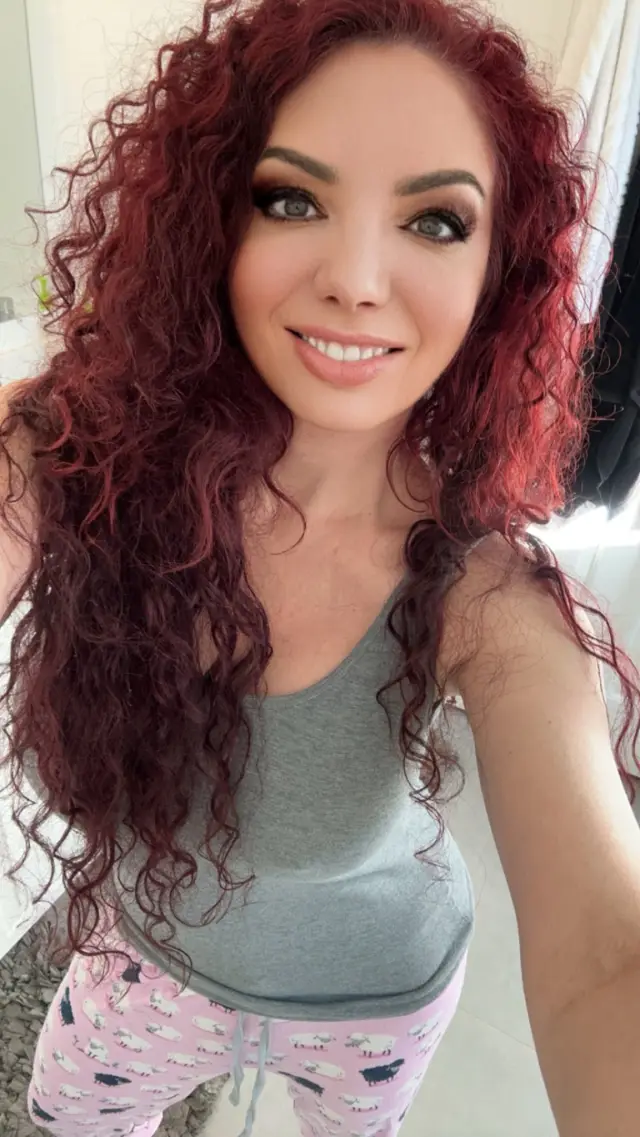 TEXT ME 405-215-2335 FOR AFFORDABLE RATE HOT SEXY GIRL READY FOR YOU NOW INCALL OR OUTCALL