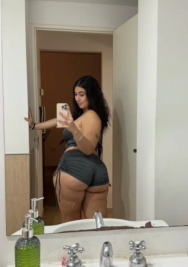 AVAILABLE NOW HOT   MASSAGE  GFEMY PLACE OR YOURS