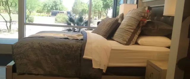 CORT Furniture Outlet