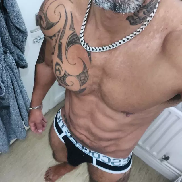 41 year old lovely boy as bottom in US