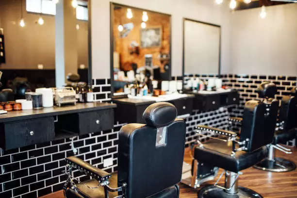 Clay salon enhance your natural hair!