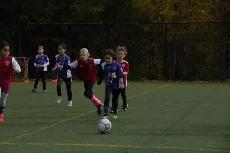 A Yes! This is the case for many young kids, and our curriculum at DCSoccerC
